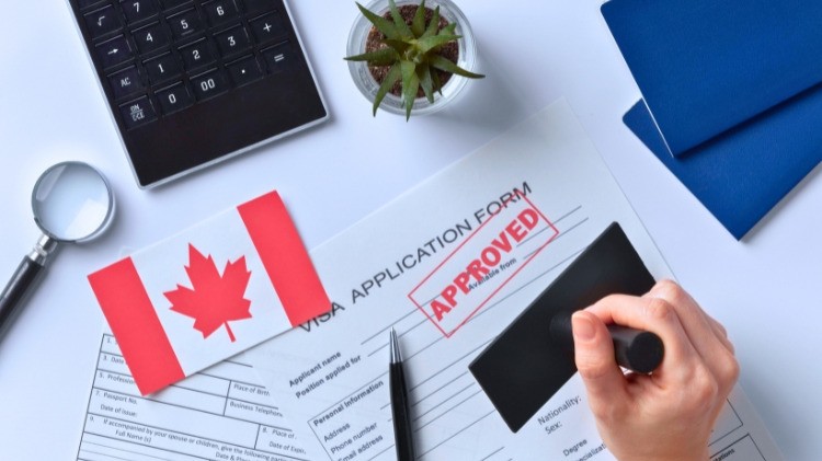 What Type of Visa Do You Need to Attend a Conference in Canada