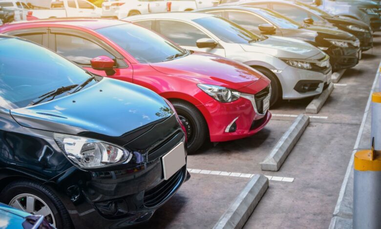Best Cars for College Students Who Want to Balance Budget, Safety, and Space