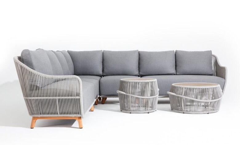 Styling Tips: Creating a Cozy Outdoor Lounge with Sectionals