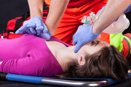 Top BLS Training Courses for Healthcare Providers and First Responders