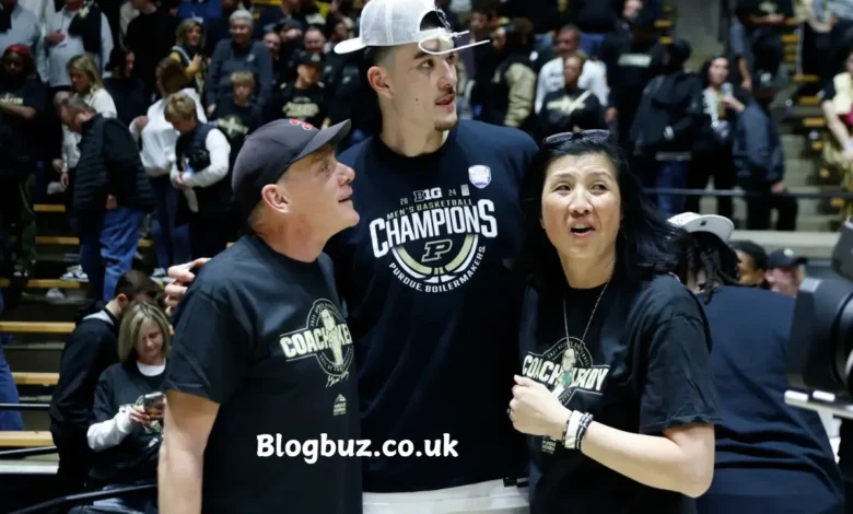 zach edey parents