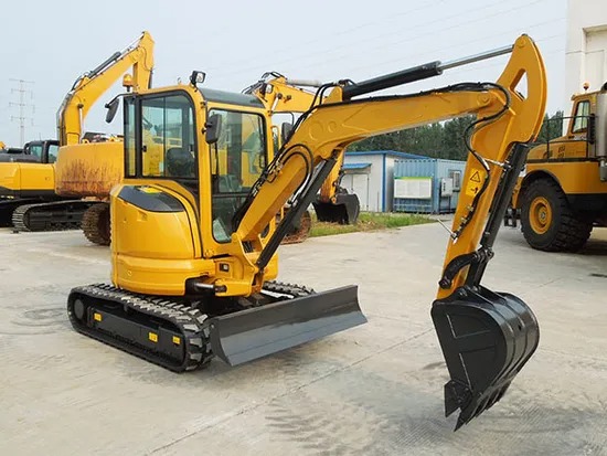Discover the New 6-Ton and the Agile 3.5-Ton Mini Excavator