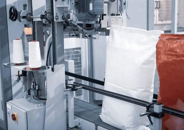 Improving the efficiency of industrial packaging with bag making machines