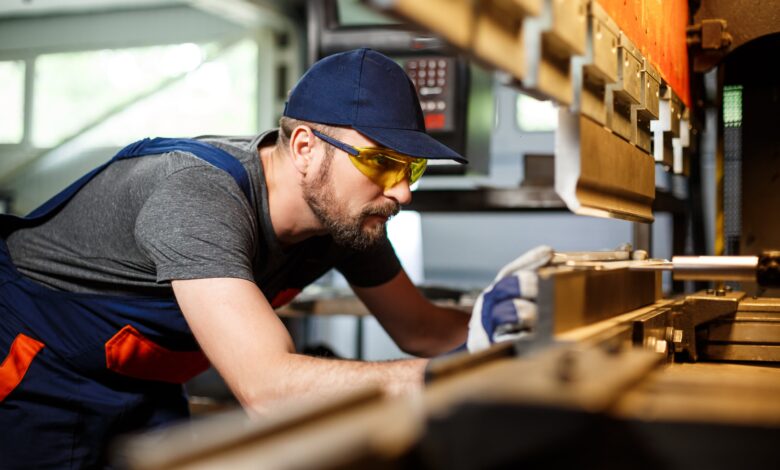 How Quality Control for Manufacturing Improves Performance & Accuracy