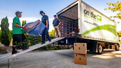 How Commercial Moving and Storage Simplifies Office Relocation