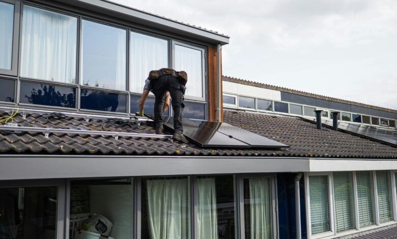 A Complete Guide to Installing a Skylight on Your Rooftop