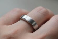How to Choose Men’s Wedding Bands That Match Your Lifestyle