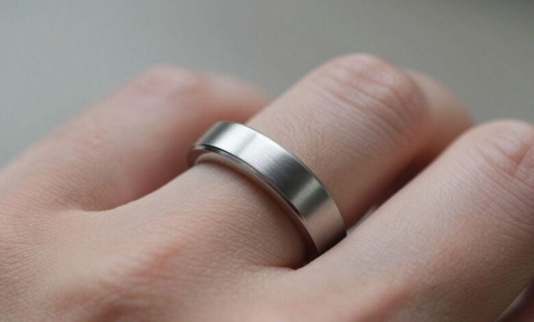 How to Choose Men’s Wedding Bands That Match Your Lifestyle