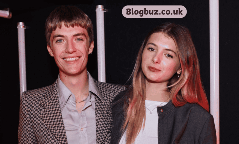 francis bourgeois girlfriend