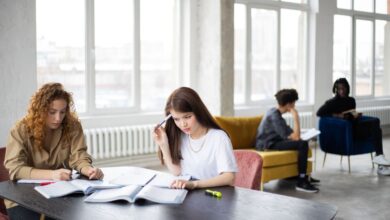 Smart Ways to Get Academic Support When Stucking on Complex Subjects