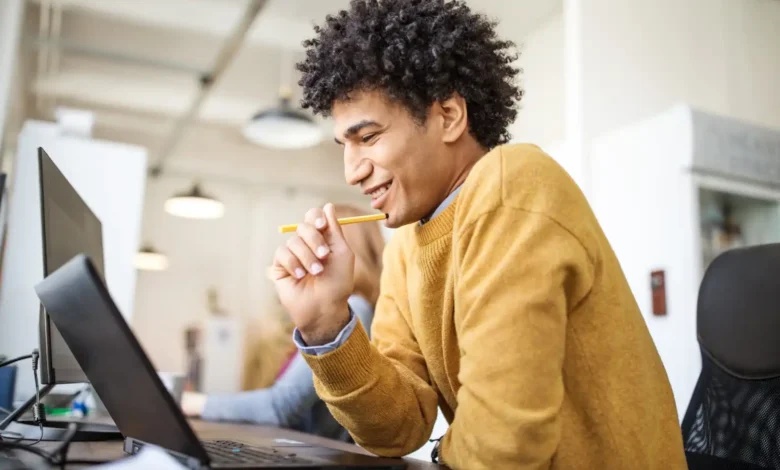 The Complete Buyer's Guide to Choosing a Communication Platform as a Service in 2025