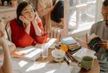 Why Many Students Struggle with College Essay Writing