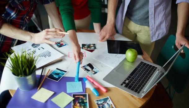 Integrated-Marketing-Campaign-Service-vs.-Siloed-Agency-Model