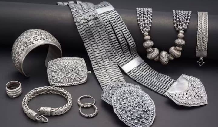 What seasonal demand does to silver rates in Eastern India